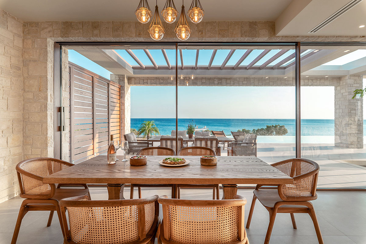 Poemo Beachfront Villas